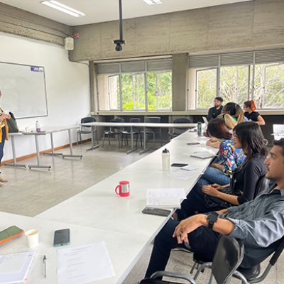 En el nodo de Conexiones se desarrolló un taller de comunicación inclusiva